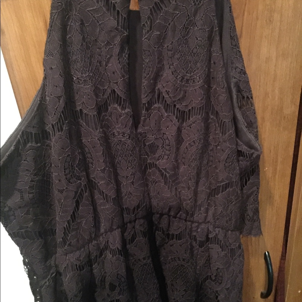 Dress - Picture 2 of 3